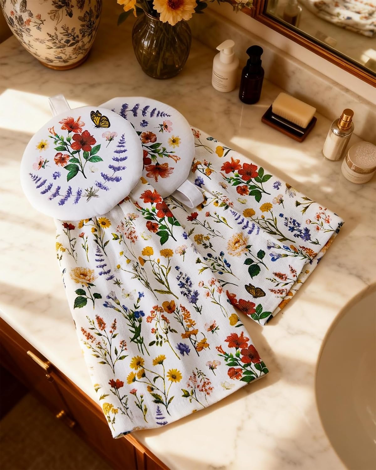 image:imageMiss Adola Cotton Hanging Hand Towels 2pcs Hand Drying Towels for Kitchen Bathroom with Hanging Loop Cute Decorative Soft Terry Cloth Kitchen Towel with Strawberry Design for Housewarming GiftsVintage Flower